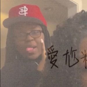 Meet your Posher, Itssniyah